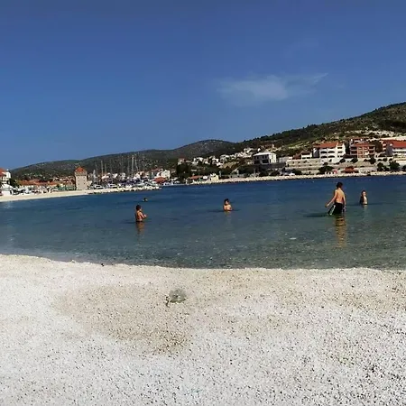 Beautiful Sea-view In Croatia Apartamento Marina (Bossoglina)
