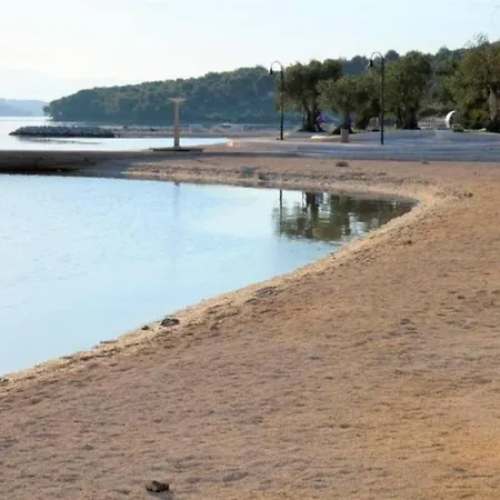 Apartamento Beautiful Sea-view In Croatia Marina (Bossoglina)